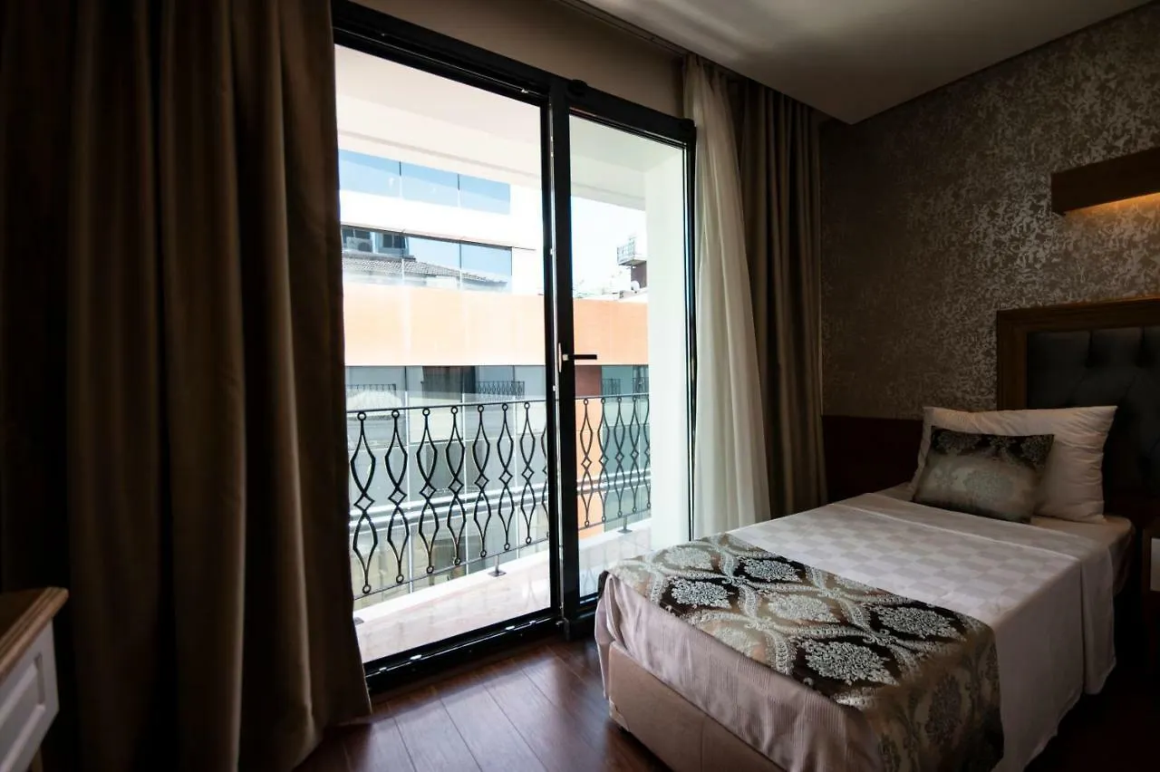 **  Eliza Hotel İstanbul Türkiye